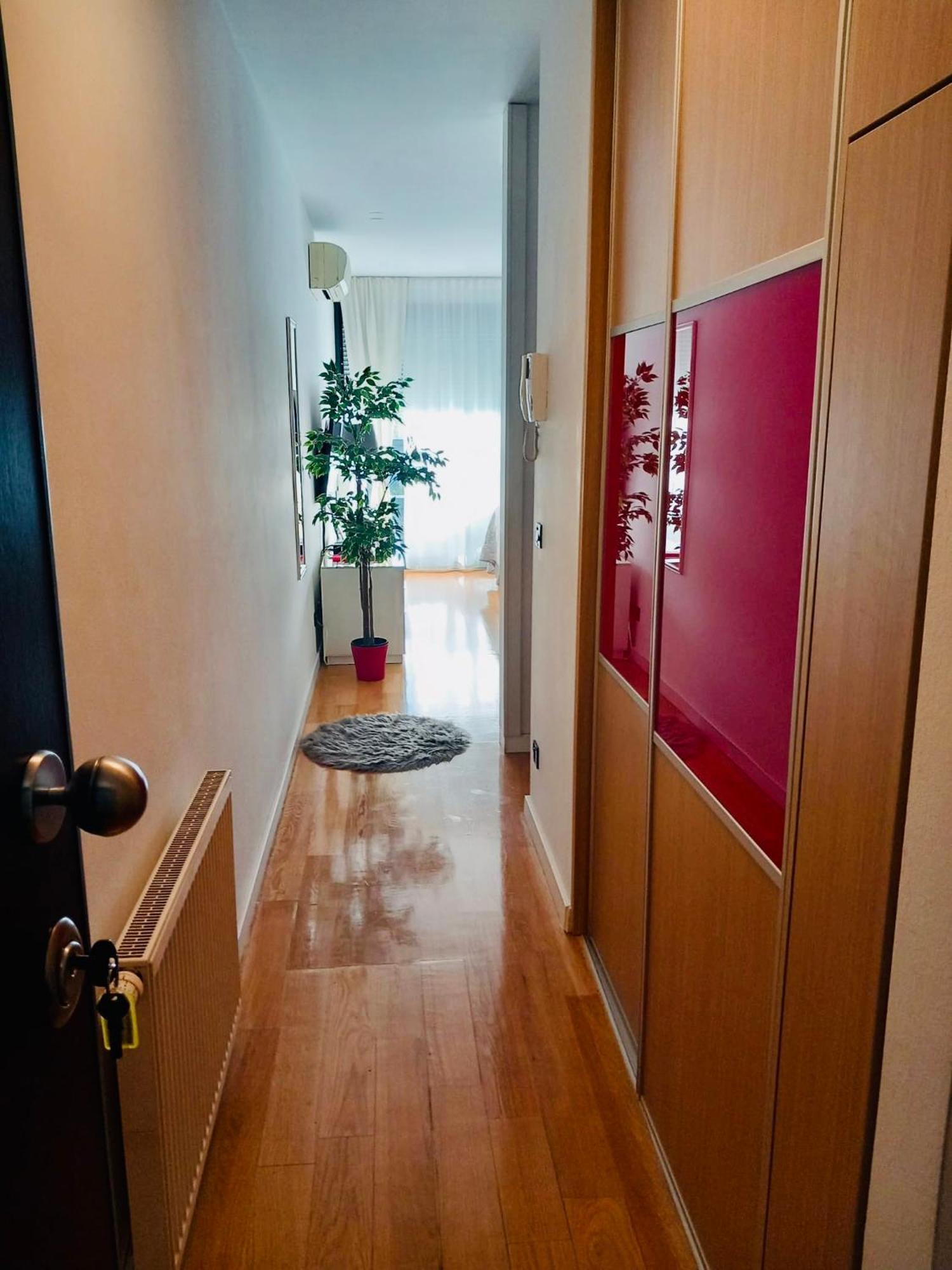 Nova Galerija I Sara -parking In Garage Appartement